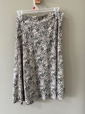 Max Studio Floral A-Line Skirt - Gray & White